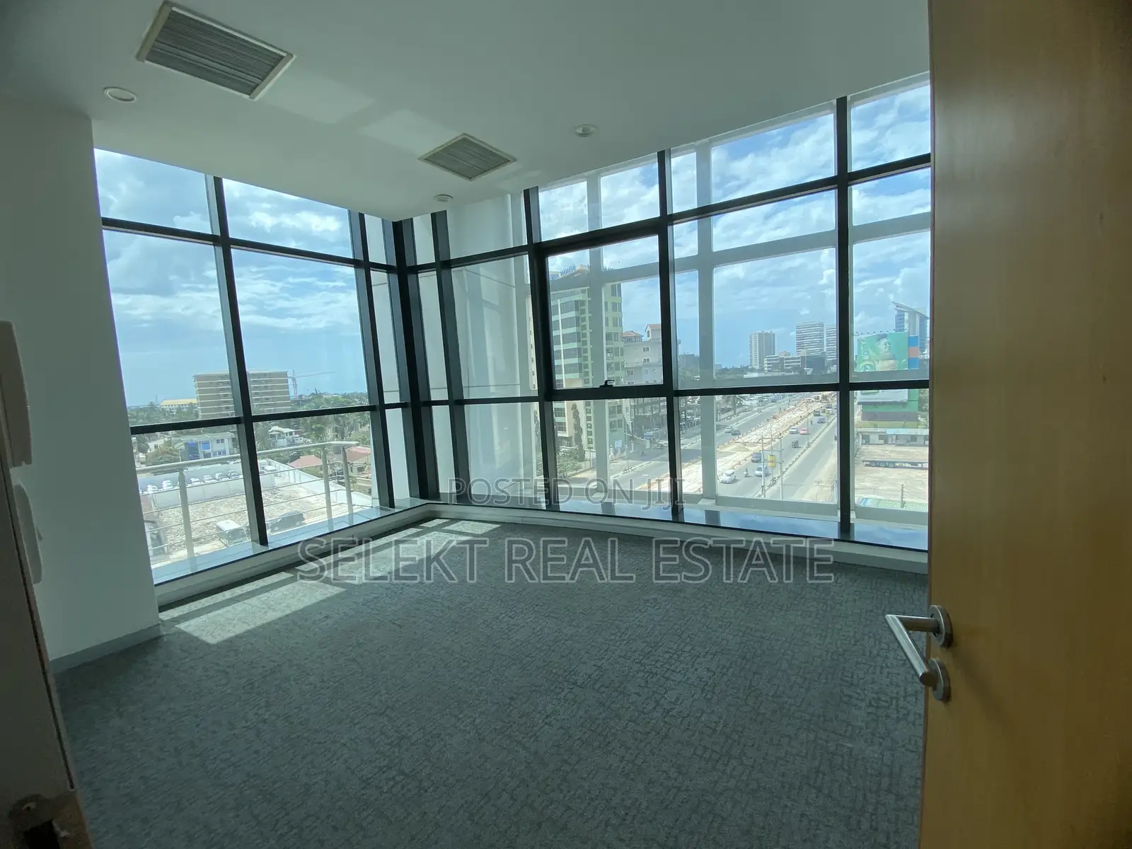 (420 to 940)Sqm of Prime Office Space at Victoria, (Dar) in Kijitonyama