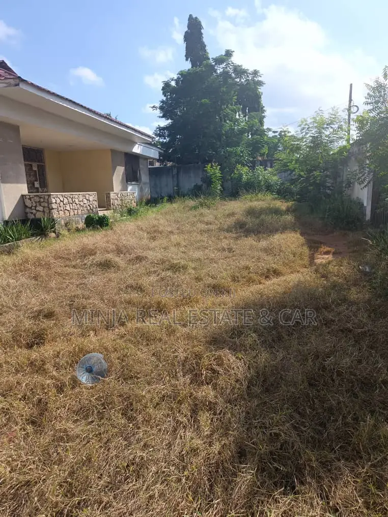 Plot for Sale Victoria Kinondoni in Kinondoni