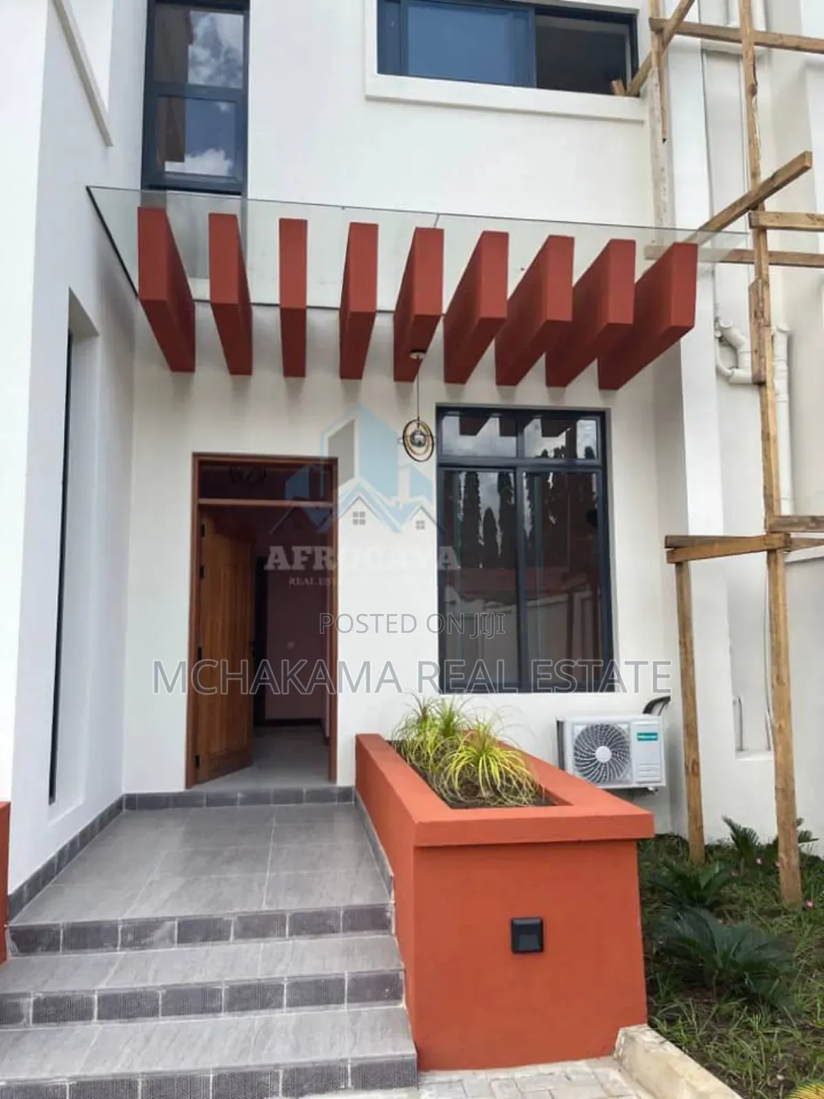 Furnished 4bdrm Apartment in Yusuph Mchakama, Mbezi Beach for sale in Mbezi Beach