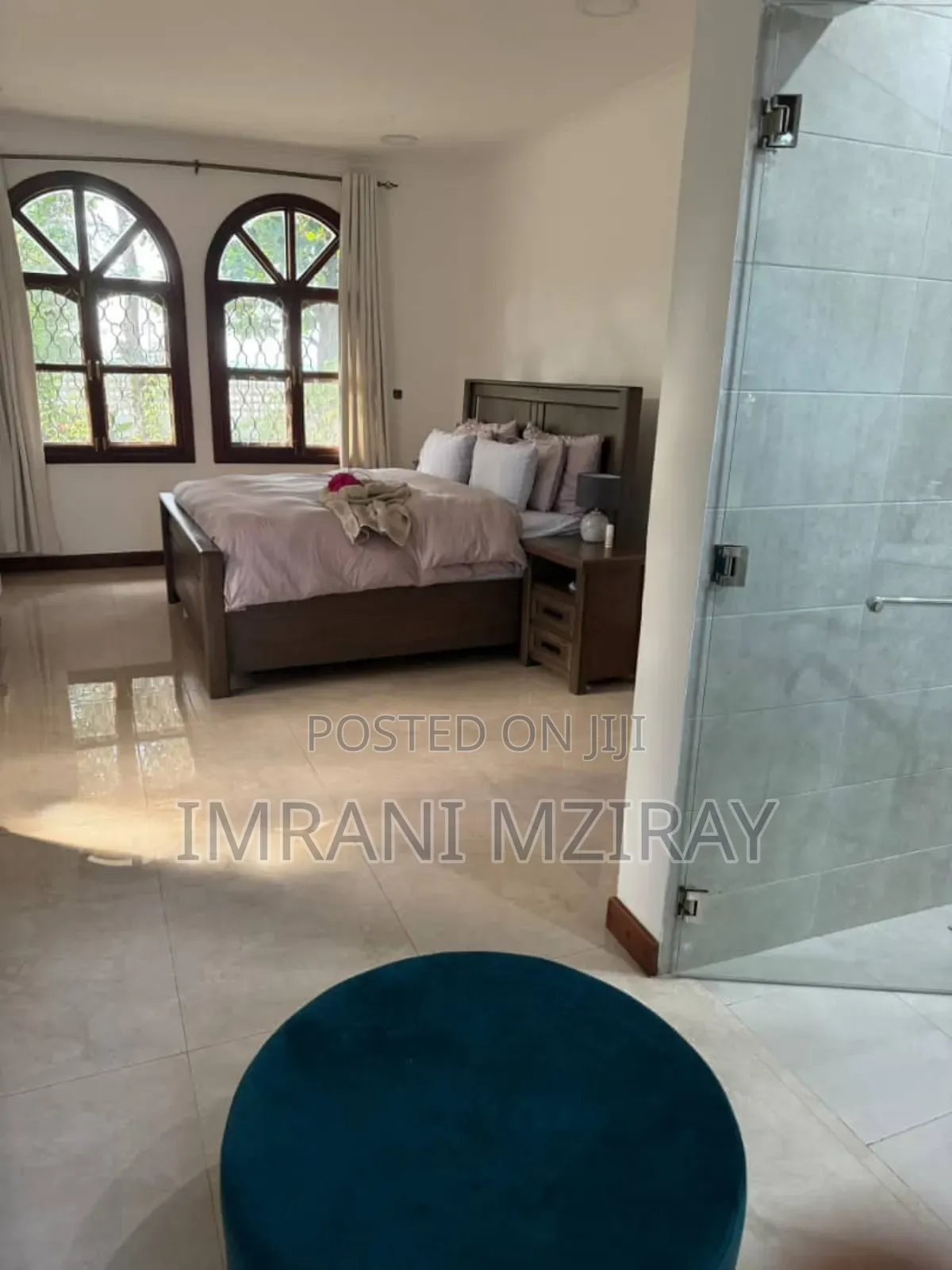 5bdrm House in Kariakoo for sale in Kariakoo