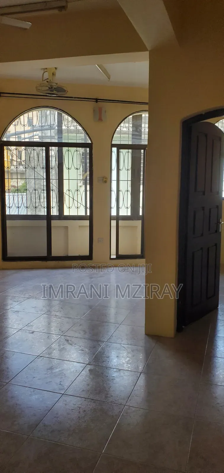 5bdrm House in Kariakoo for sale in Kariakoo