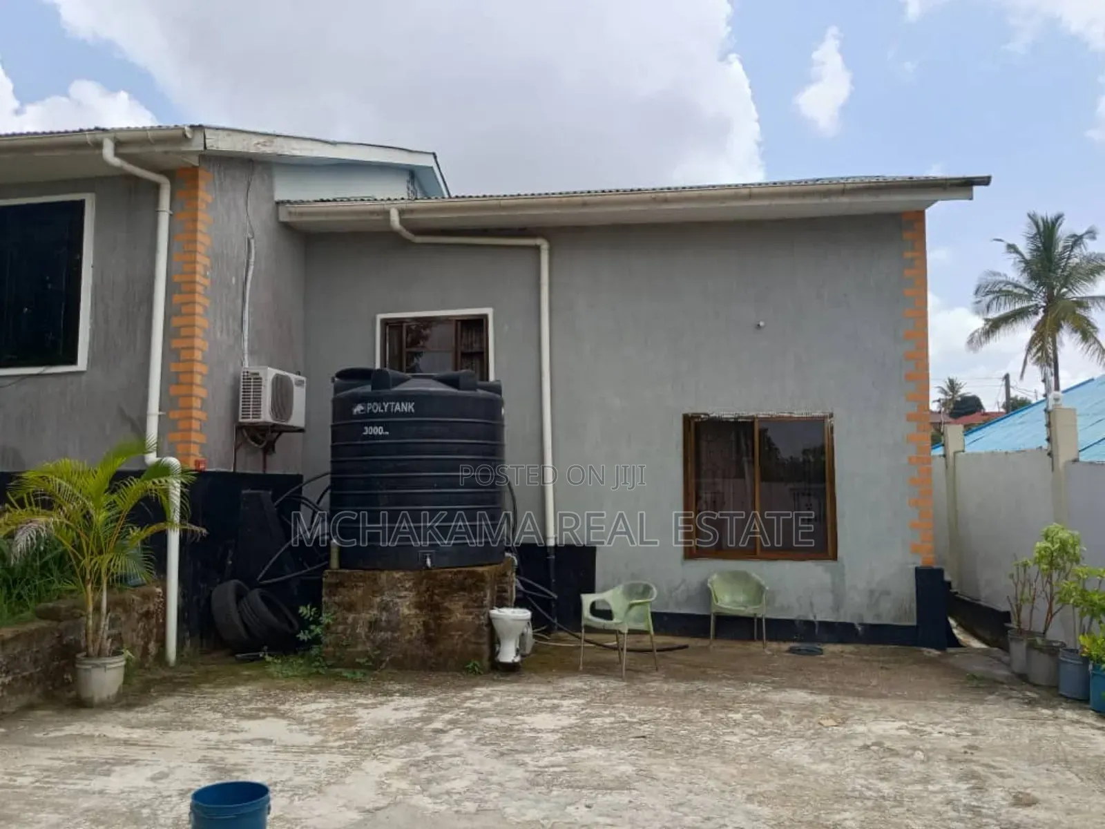 3bdrm House in Yusuph Mchakama, Mbezi for sale in Mbezi