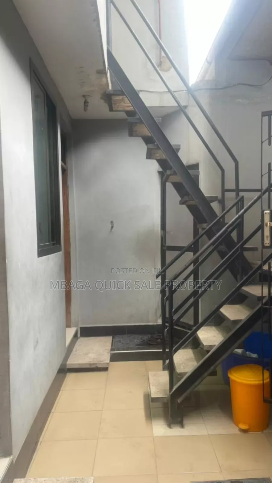 10bdrm House in Manzese for sale in Manzese