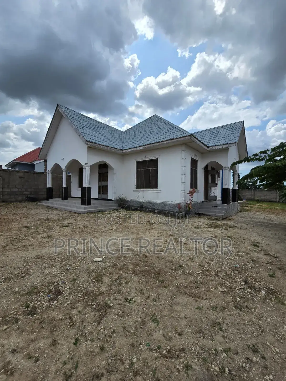 3bdrm House in Madale Mbopo, Kinondoni for sale in Kinondoni