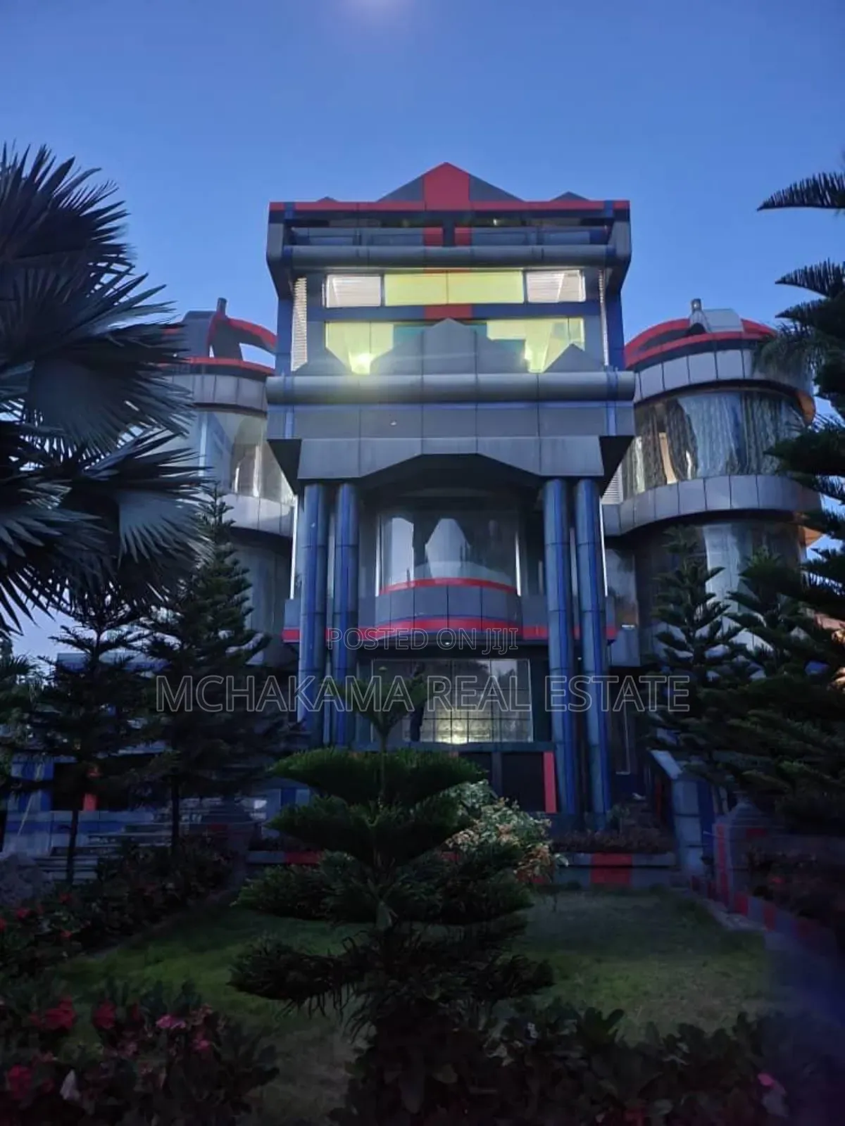 8bdrm Block of Flats in Yusuph Mchakama, Kinyerezi for sale in Kinyerezi