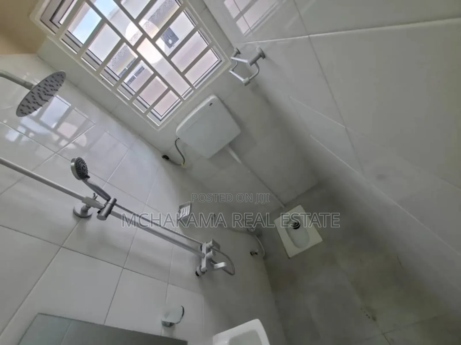 8bdrm Block of Flats in Yusuph Mchakama, Kinyerezi for sale in Kinyerezi
