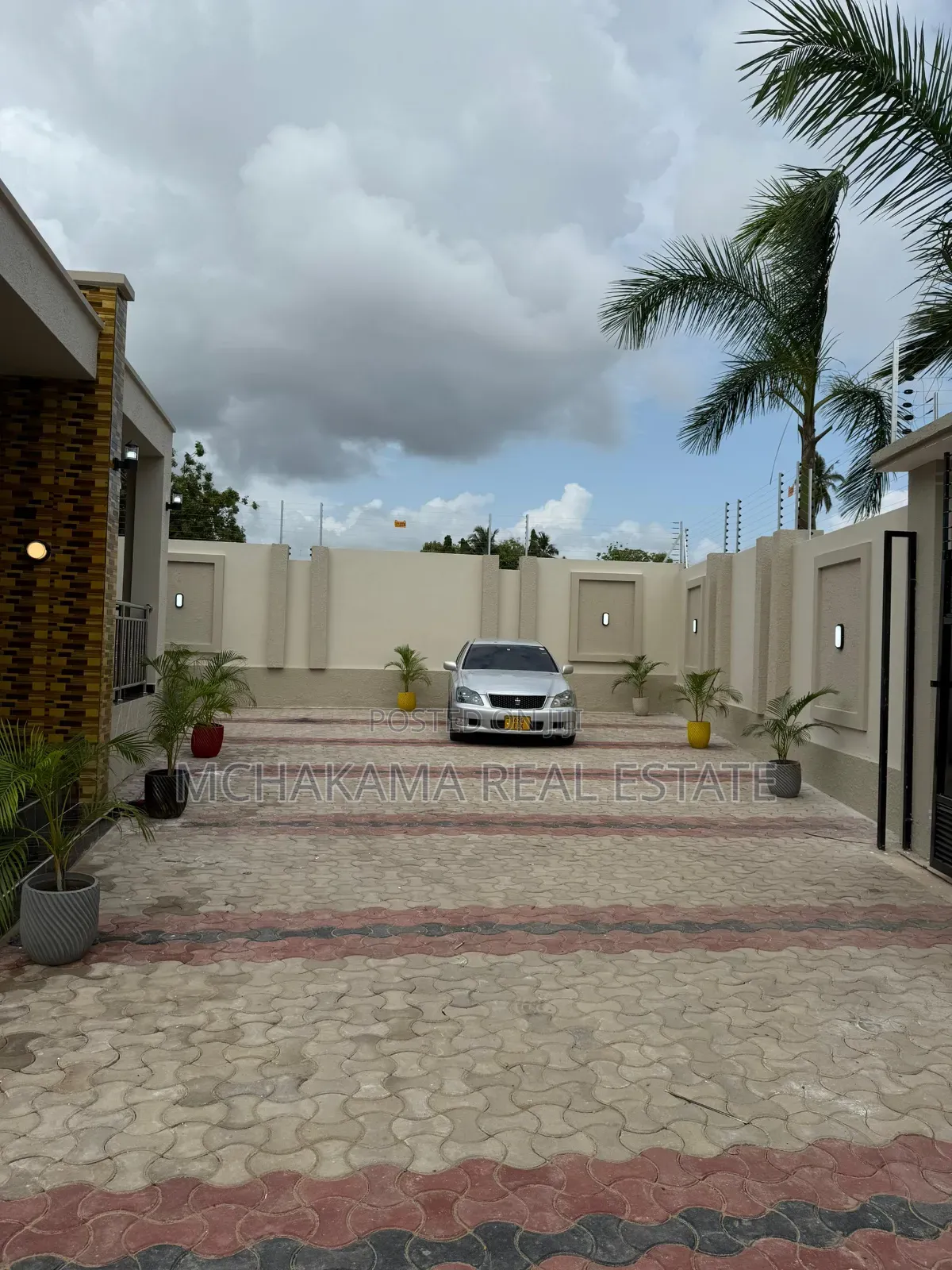 Furnished 3bdrm House in Yusuph Mchakama, Bunju for sale in Bunju