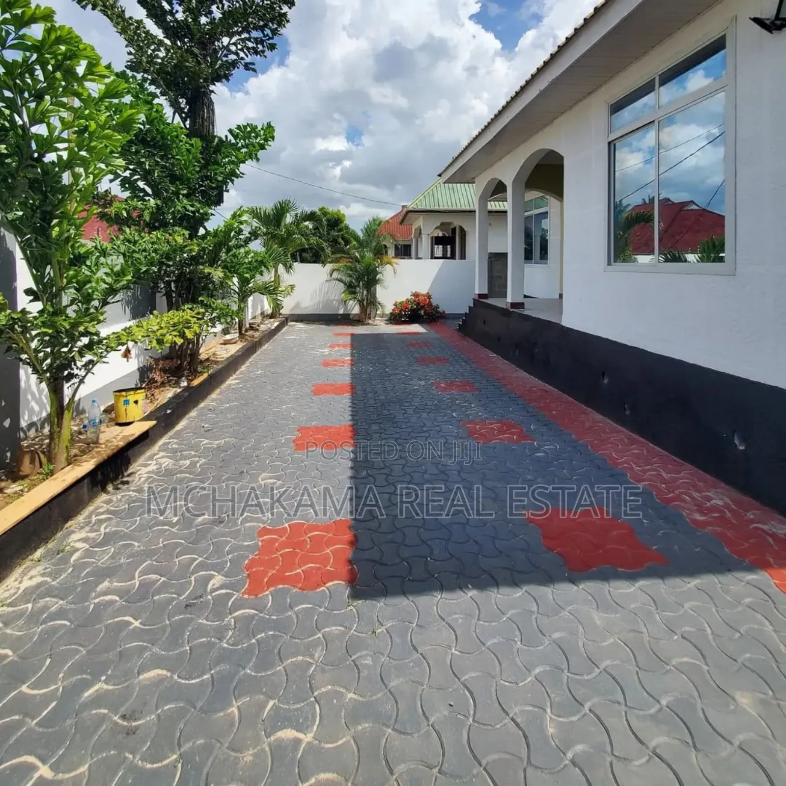 3bdrm House in Yusuph Mchakama, Kinyerezi for sale in Kinyerezi