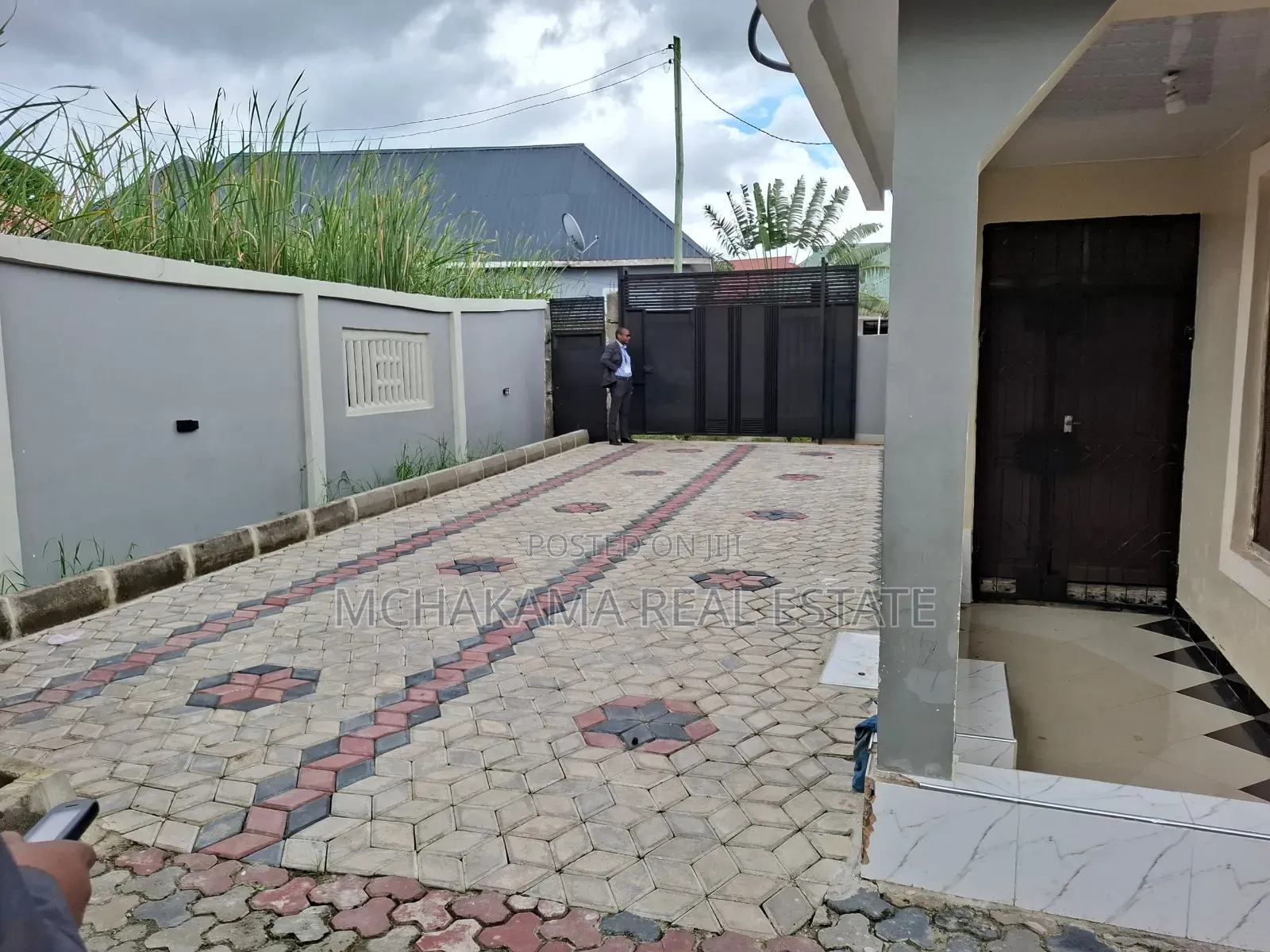3bdrm House in Yusuph Mchakama, Kinyerezi for sale in Kinyerezi