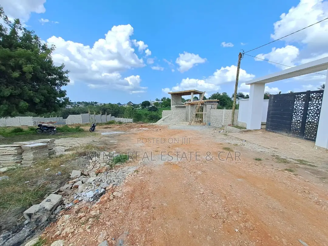 Plot for Sale Goba Kulangwa in Goba