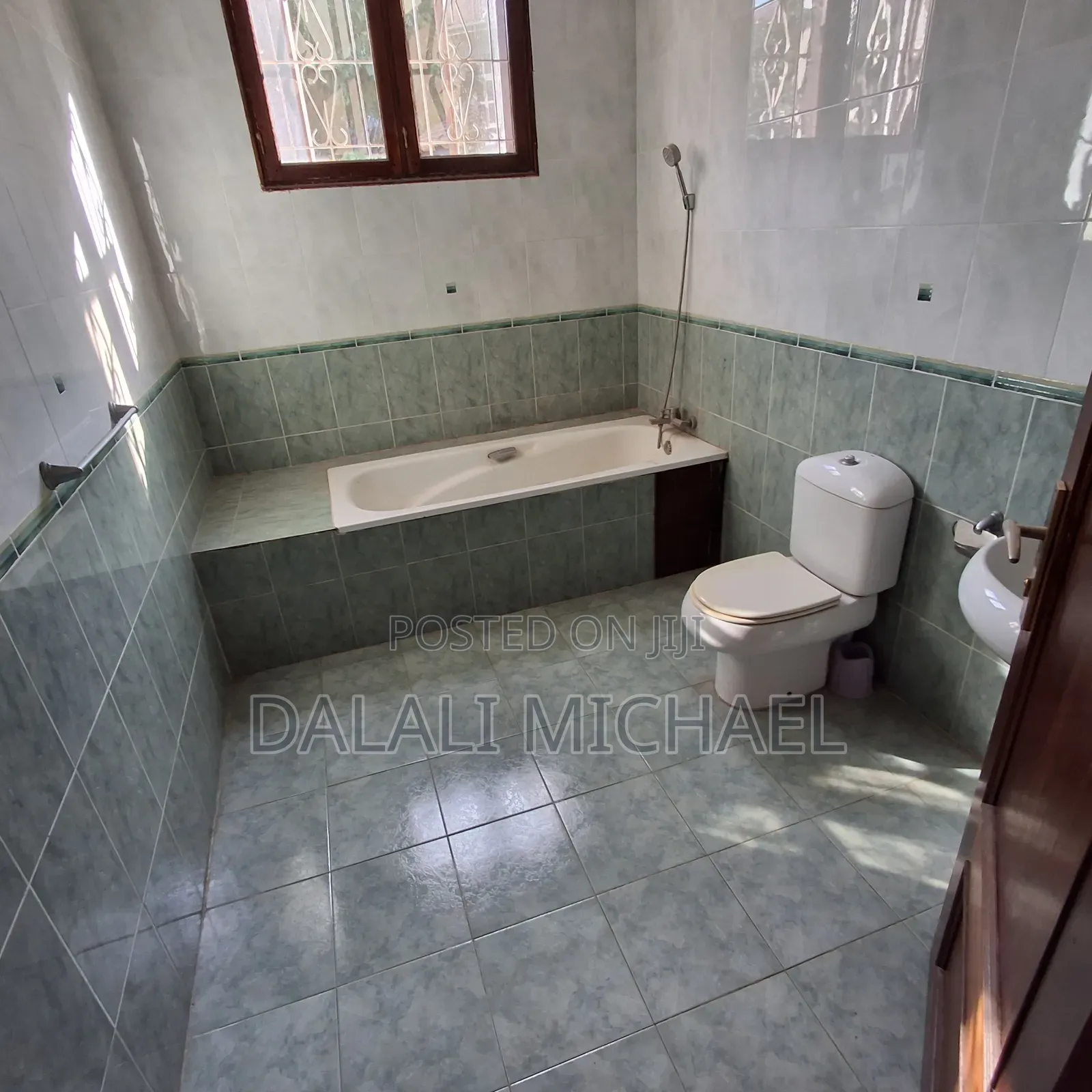 5bdrm House in Mbezibeach for rent in Mbezi Beach