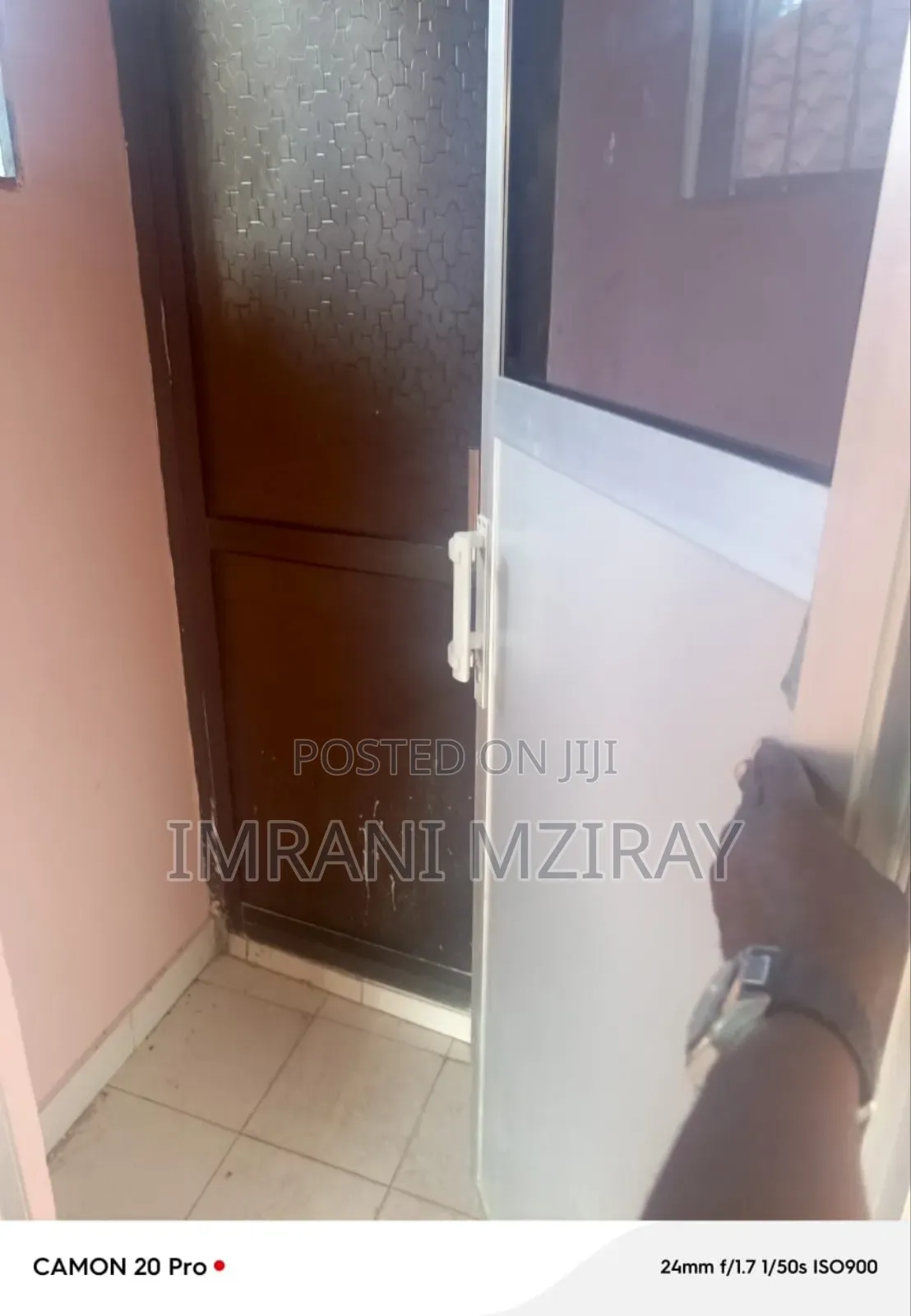 5bdrm Bungalow in Upanga West for sale in Upanga West