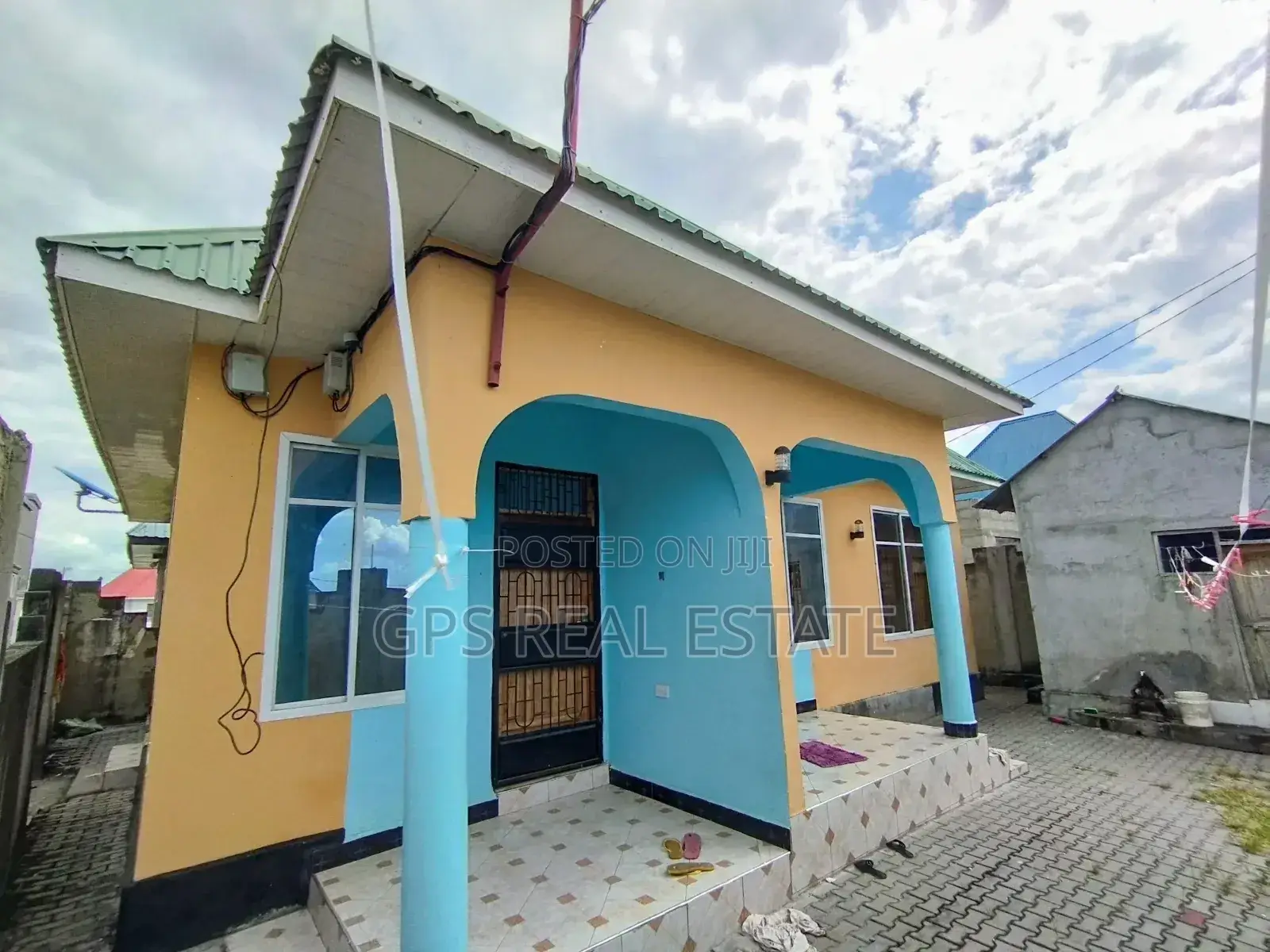 3bdrm House in Kivule Makonde, Mlandizi for sale in Mlandizi