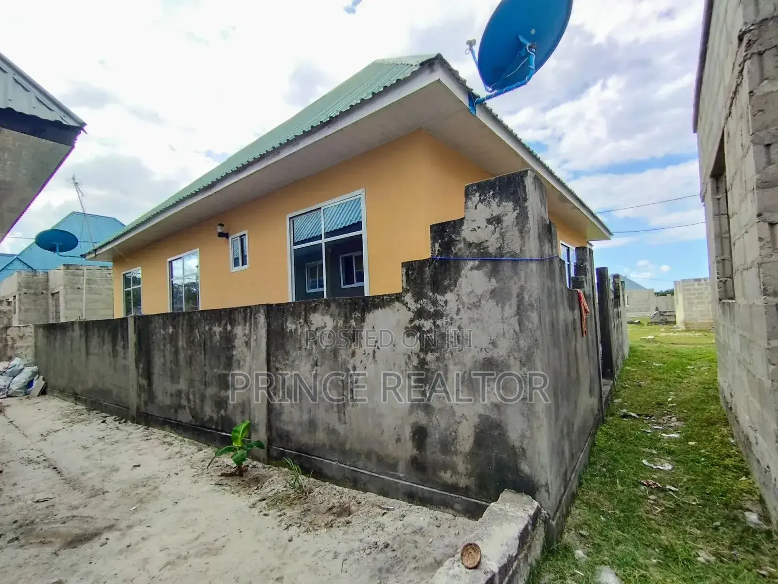 3bdrm House in Kivule Makonde, Mlandizi for sale in Mlandizi