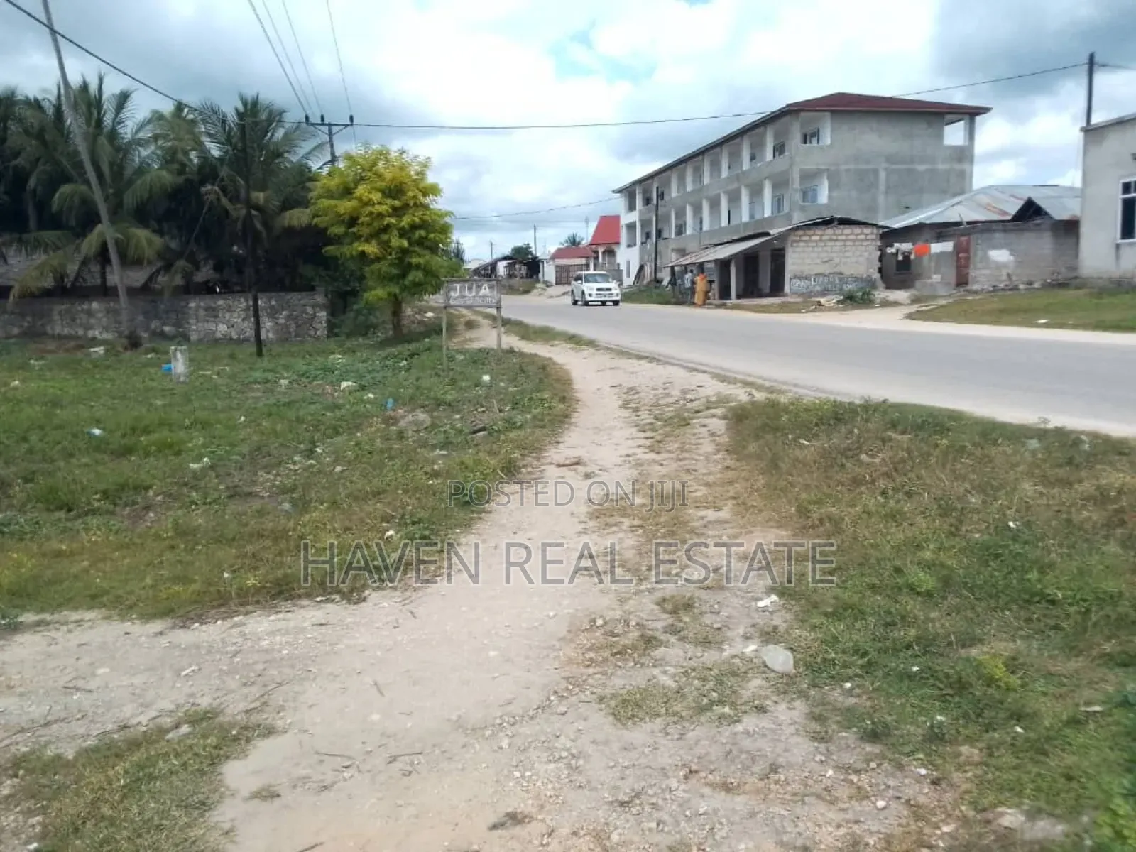Kiwanja Kinauzwa Zanzibar in Unguja North