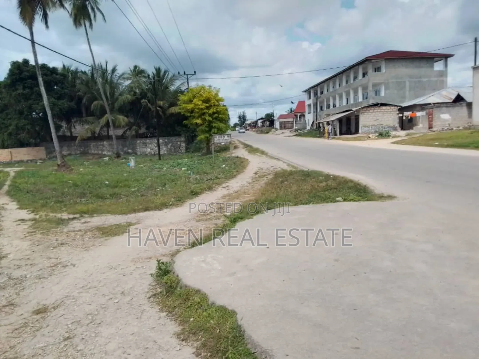 Kiwanja Kinauzwa Zanzibar in Unguja North
