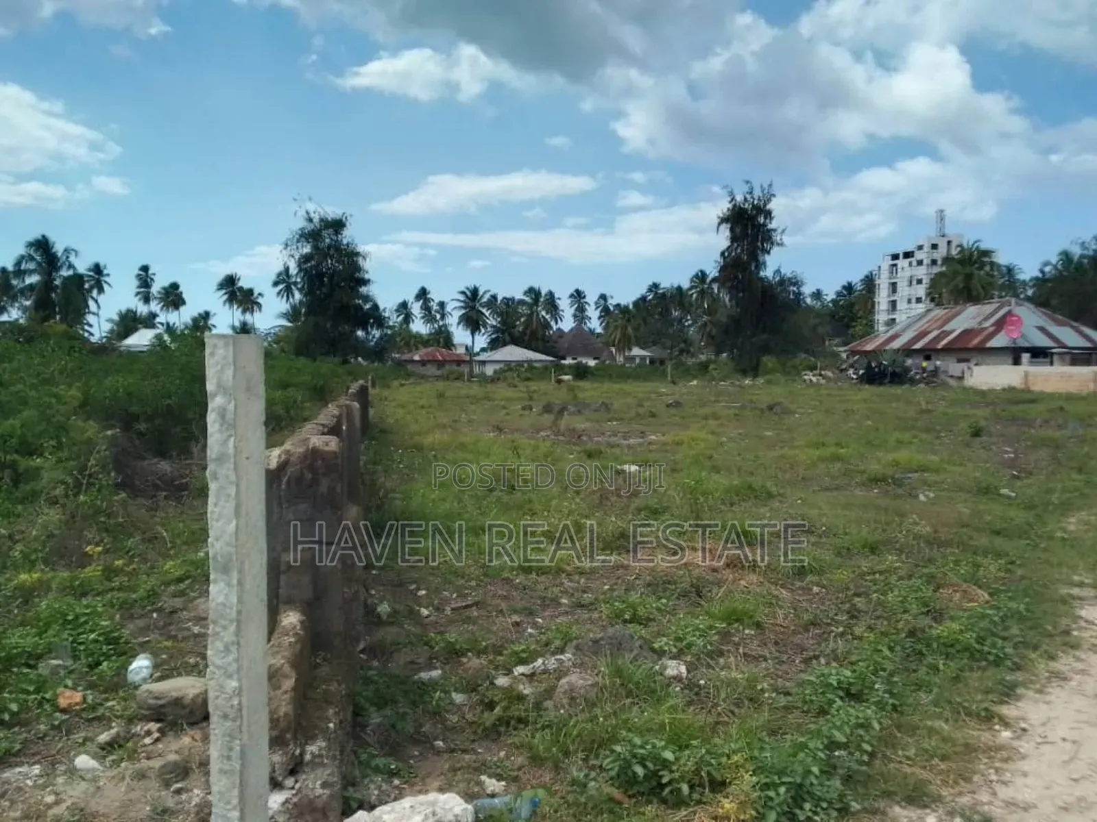 Kiwanja Kinauzwa Zanzibar in Unguja North