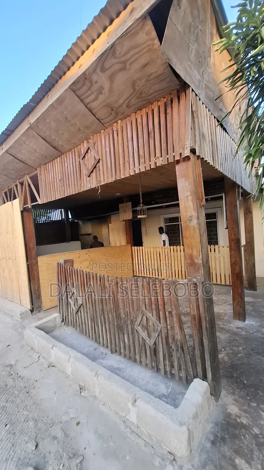 Restaurant Rent at Mwenge Lufungira in Kinondoni