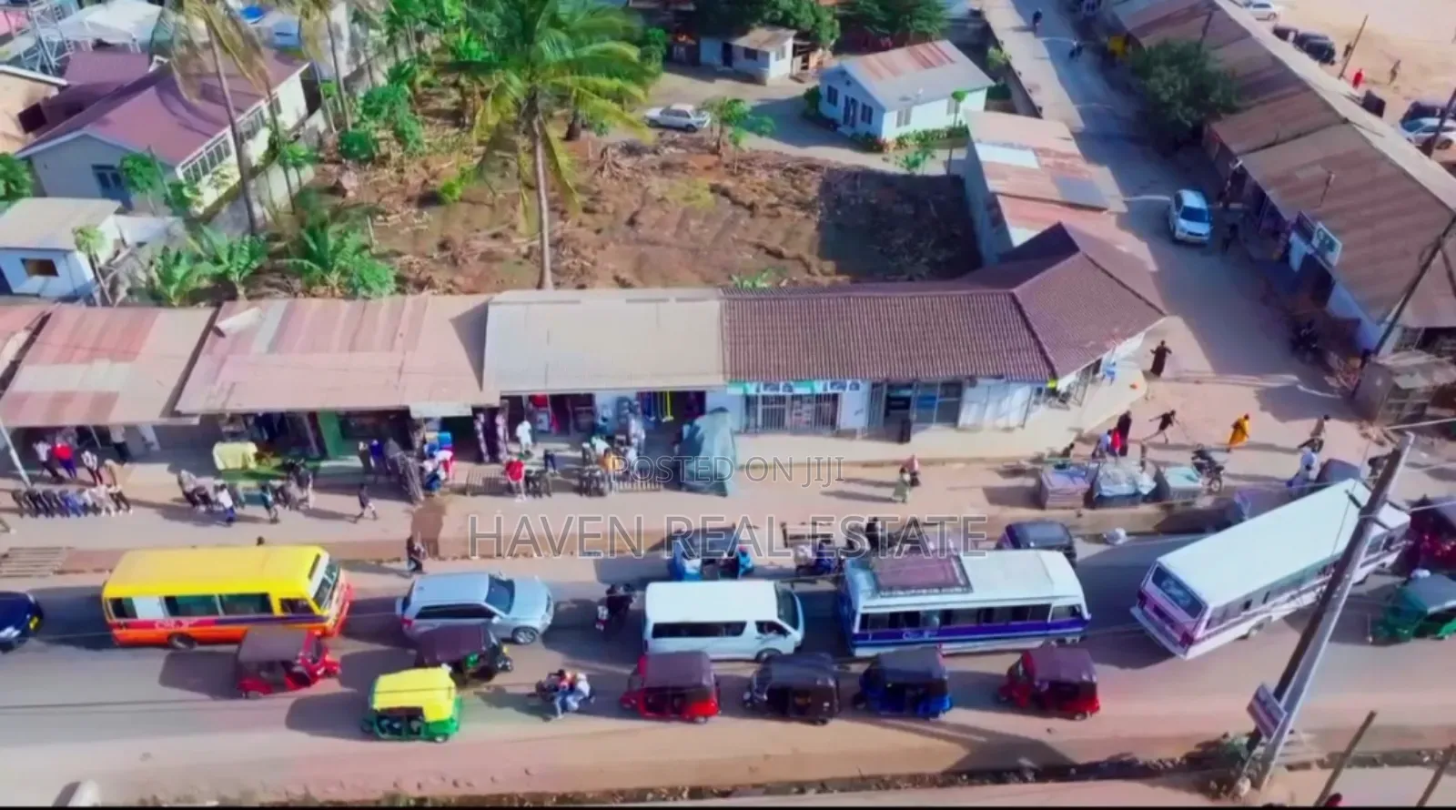 Commercial Corner Plot Inauzwa Tegeta Nyuki in Kinondoni