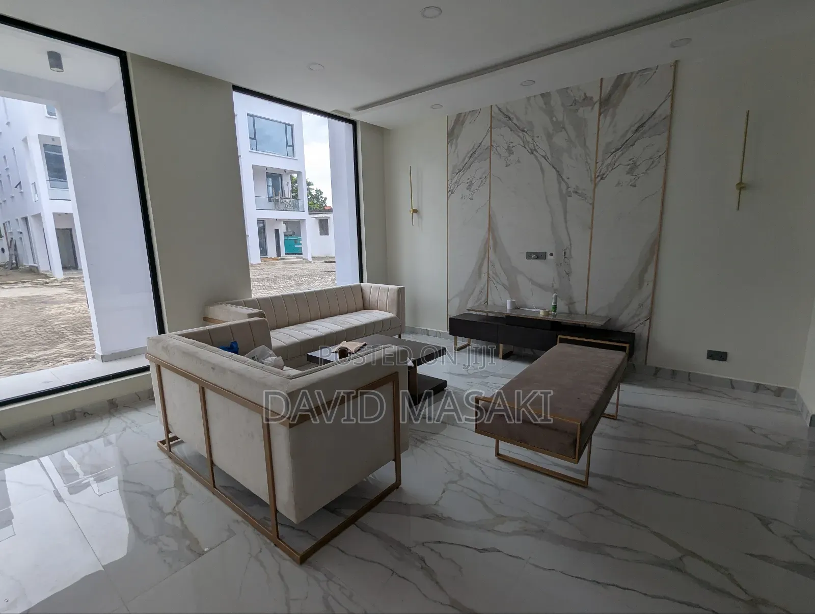 Furnished 5bdrm Villa in New Modern Villas, Masaki for rent in Masaki