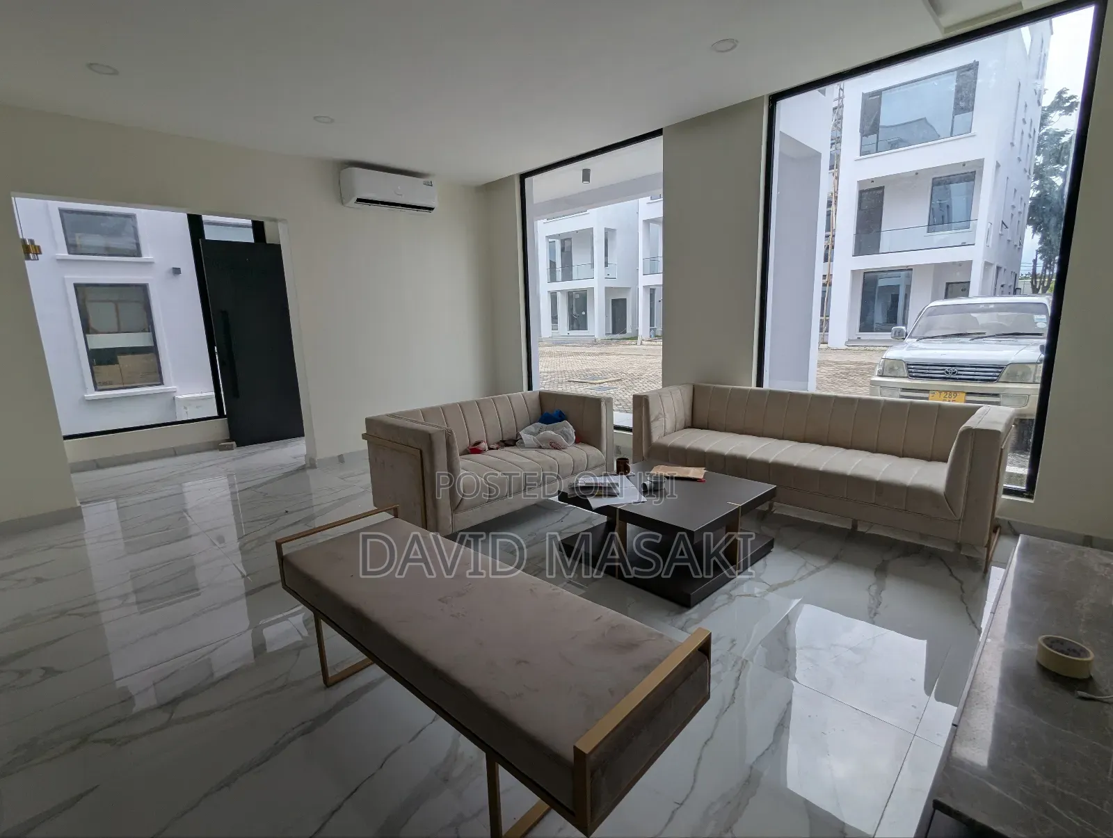 Furnished 5bdrm Villa in New Modern Villas, Masaki for rent in Masaki