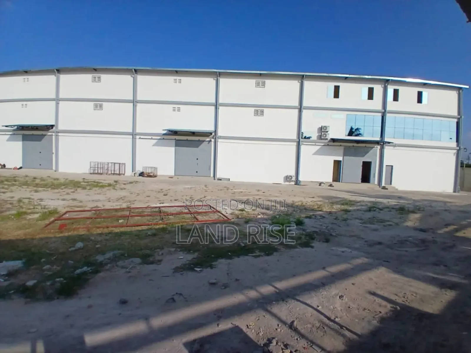 Warehouse Size 2700 in Nyerere Road in Vingunguti