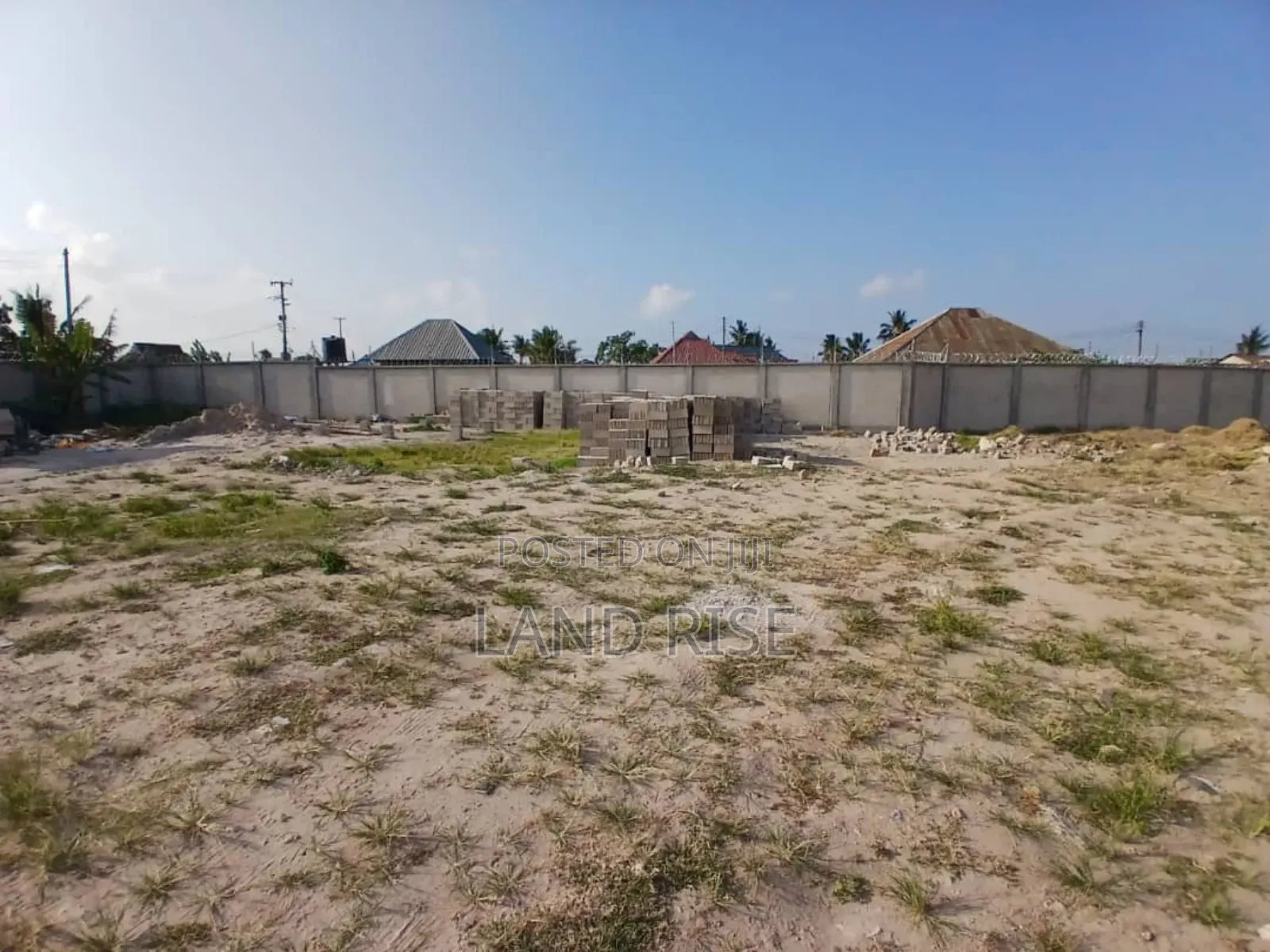 Warehouse Size 2700 in Nyerere Road in Vingunguti