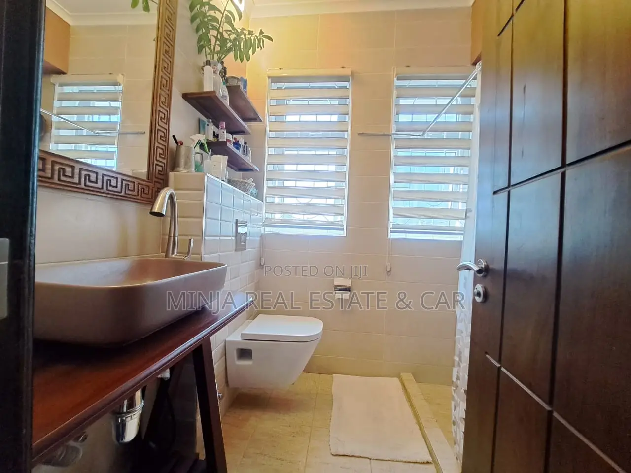 Furnished 3bdrm Apartment in Kivukoni for rent in Kivukoni