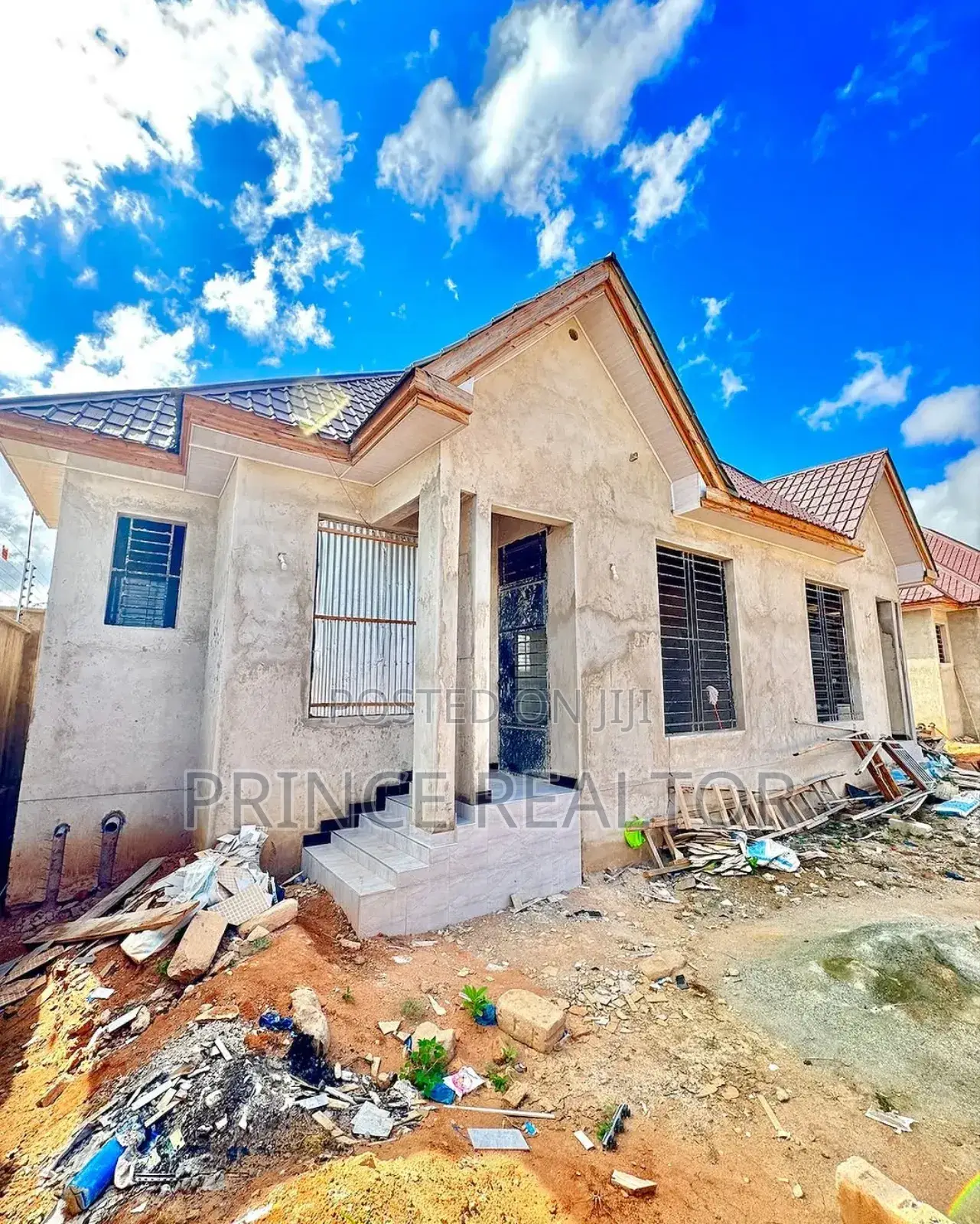 8bdrm Apartment in Kisasa, Dodoma Rural for sale in Dodoma Rural