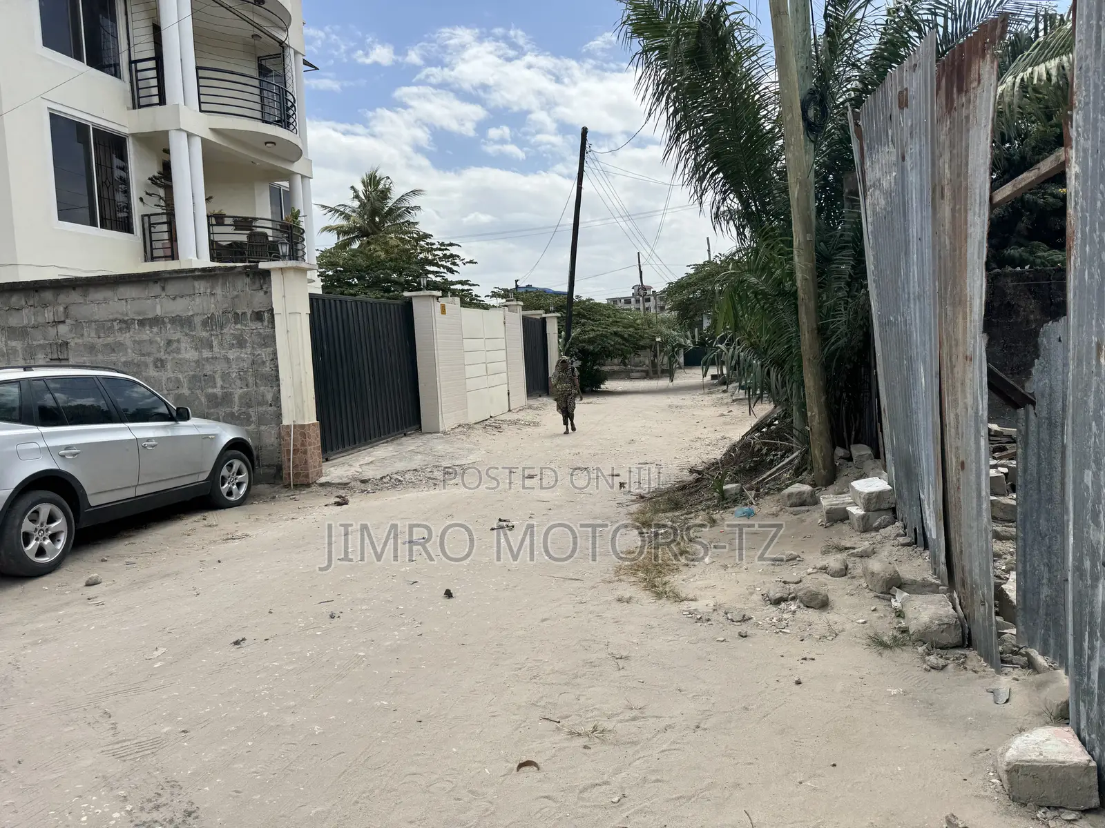 Square Mete400 Kinondoni Studio Mtaa Abasi Price 280million in Kinondoni