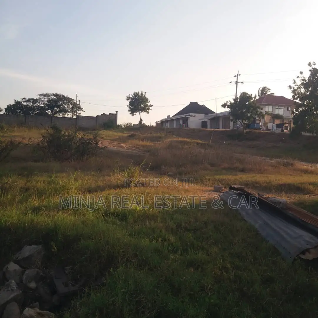 1 Acre Plot for Sale Mandela Road, Dar Es Salaam in Tabata