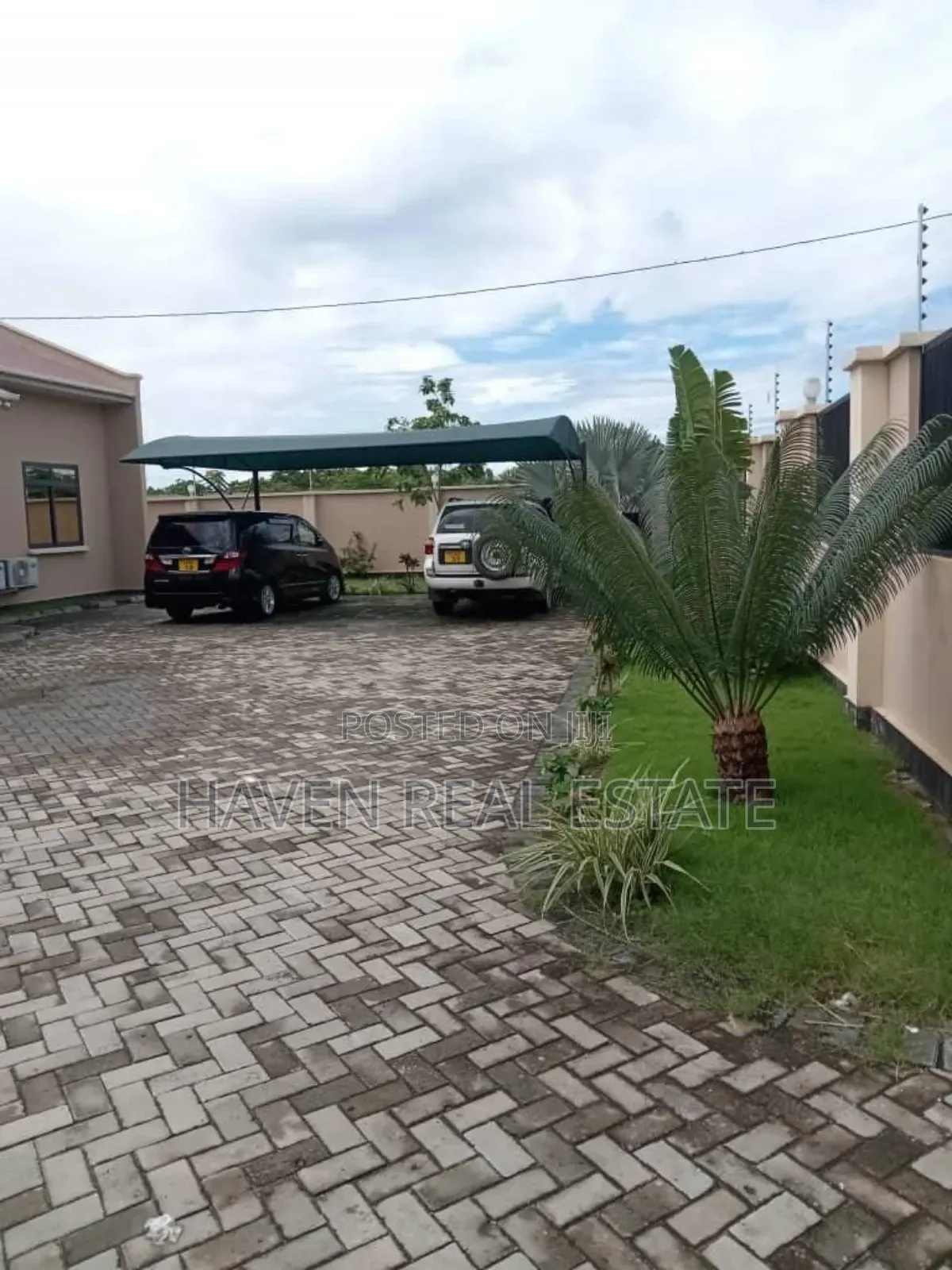 Furnished 4bdrm House in Masaki for rent in Masaki