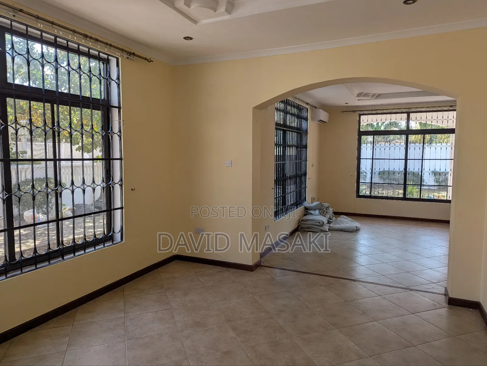 4bdrm House in 2 Villas, Masaki for rent in Masaki