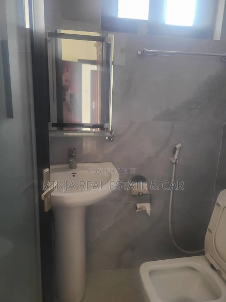 2bdrm Apartment in Oyster Bay for rent in Oyster Bay
