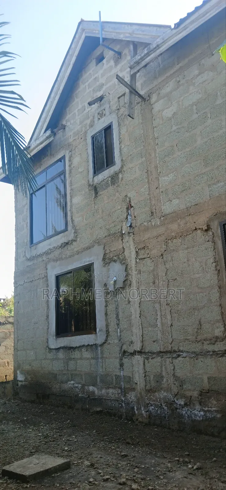 4bdrm House in Tanzania Realestates, Arusha for sale in Arusha