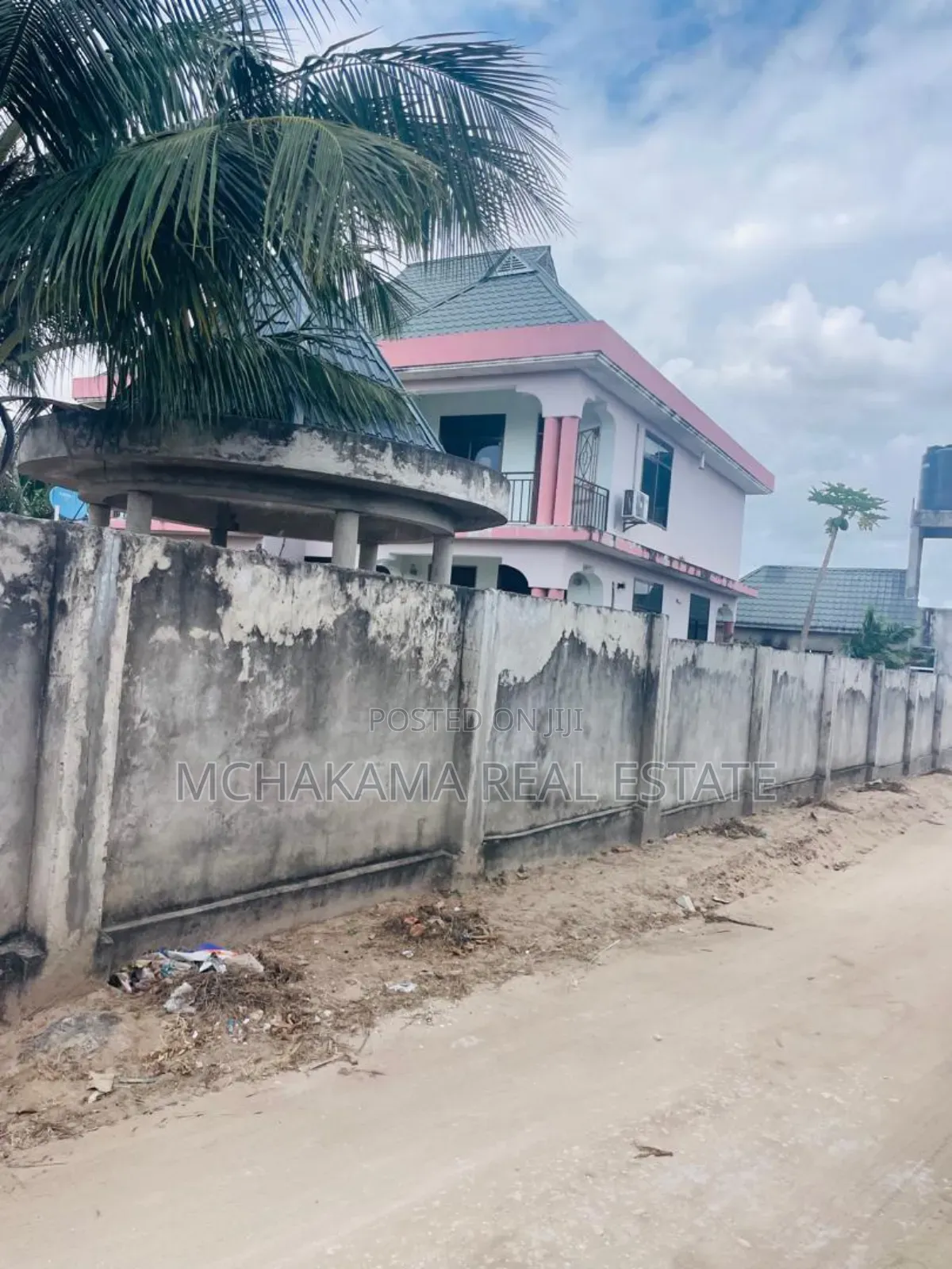 6bdrm Block of Flats in Yusuph Mchakama, Kigamboni for sale in Kigamboni