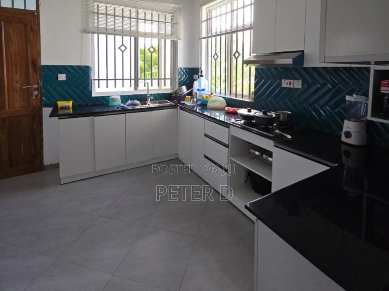 5bdrm Maisonette in Goba for sale in Goba