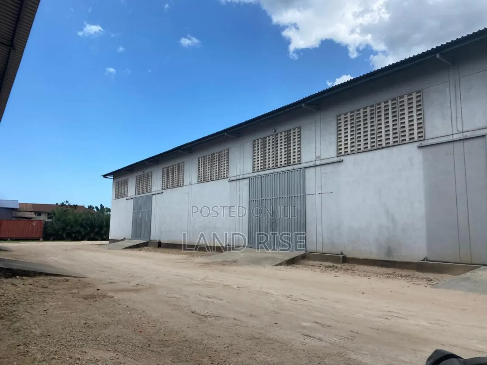 1000 SQM Godown in Tegeta in Bunju