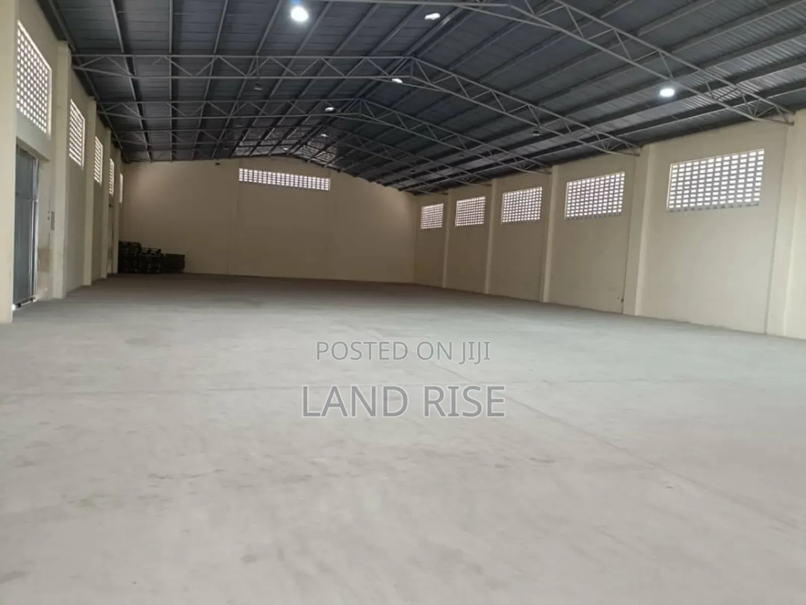 1000 SQM Godown in Tegeta in Bunju