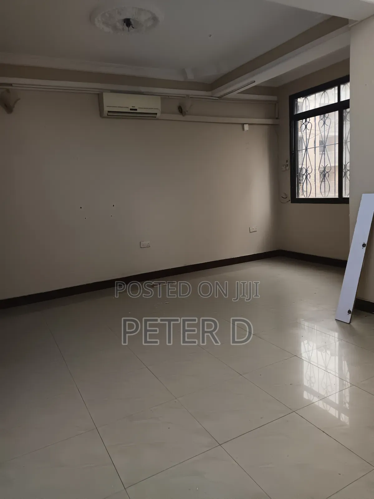 3bdrm Apartment in Kariakoo for rent in Kariakoo