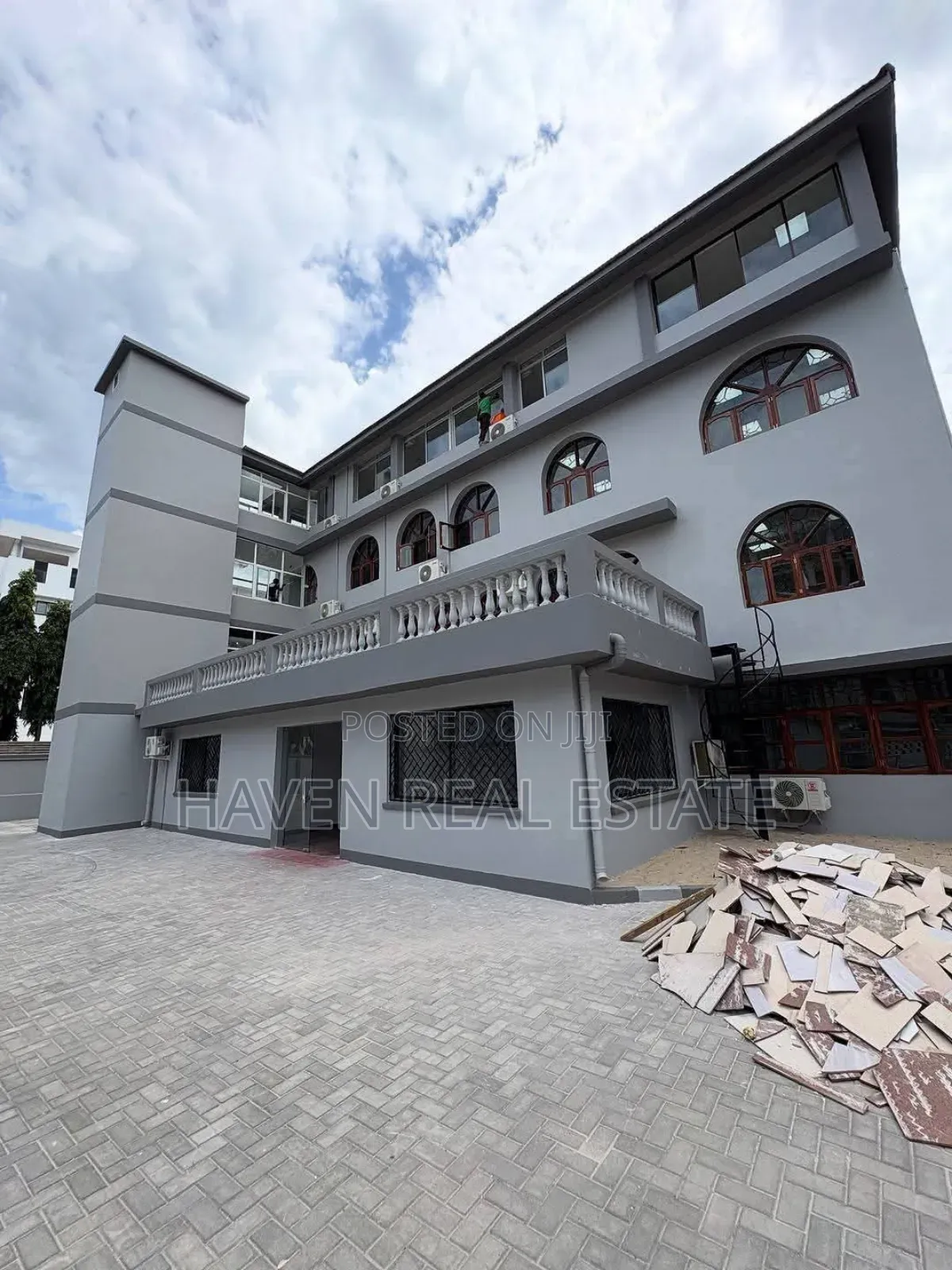 10bdrm House in Masaki for rent in Masaki