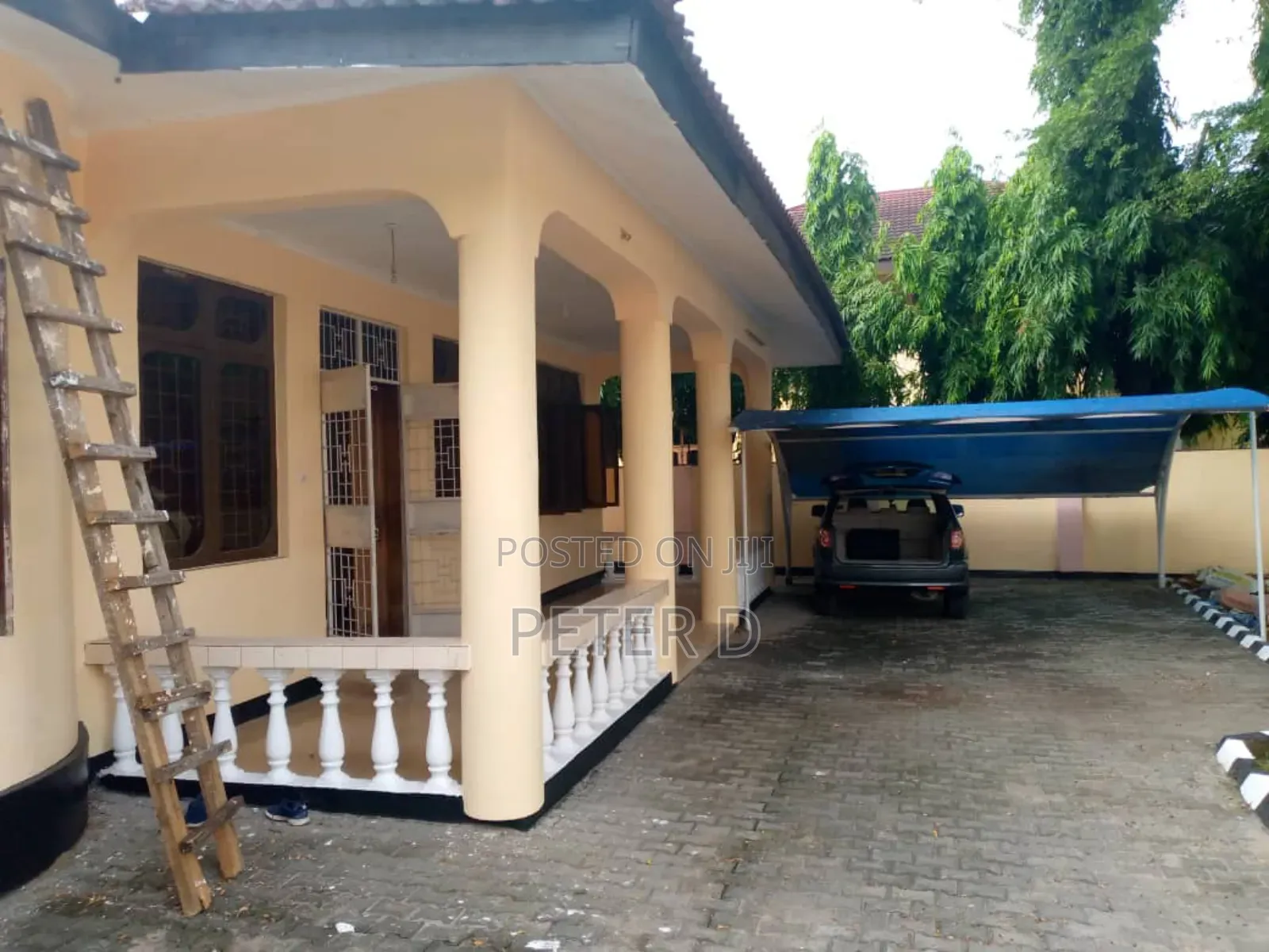 3bdrm House in Mikocheni for sale in Mikocheni