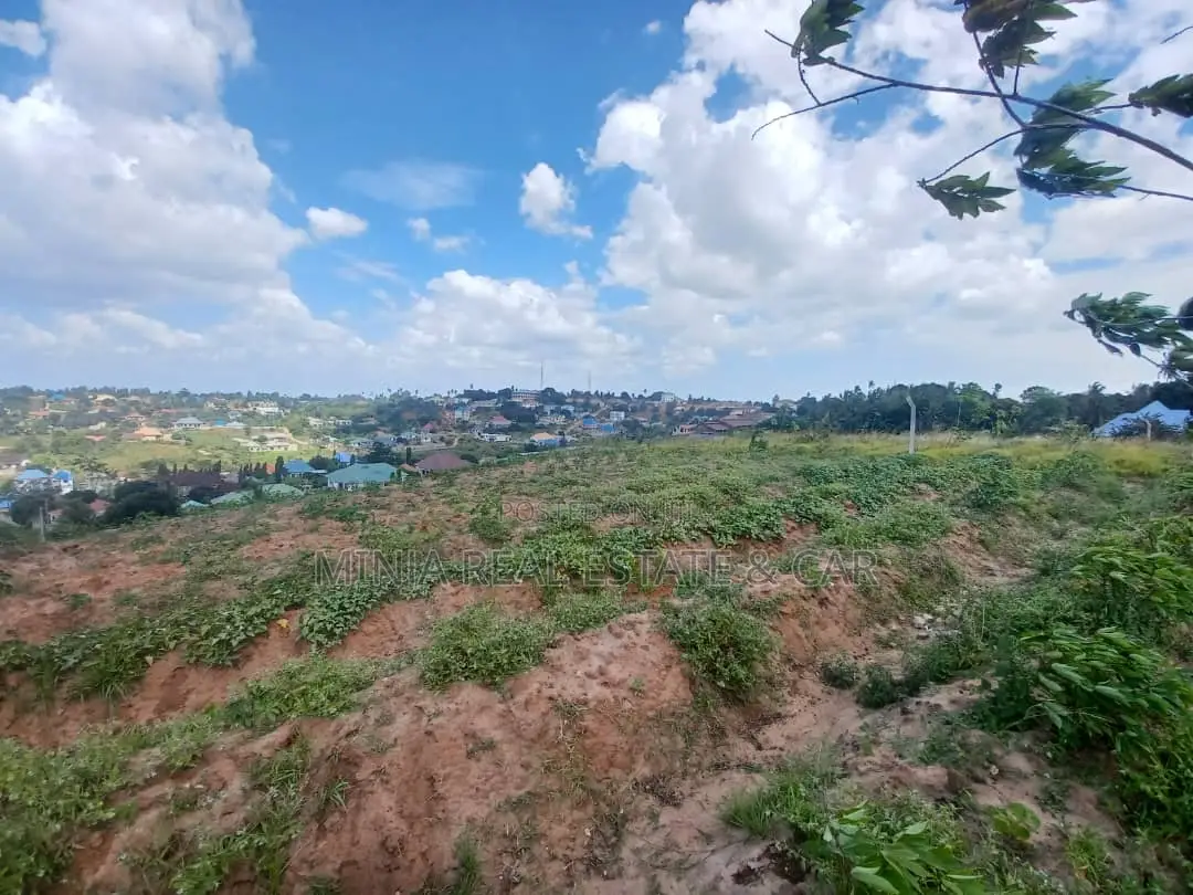 Kiwanja Kinauzwa Bunyokwa Kikubwa, Kizuri Na Bei Nanu in Kimara