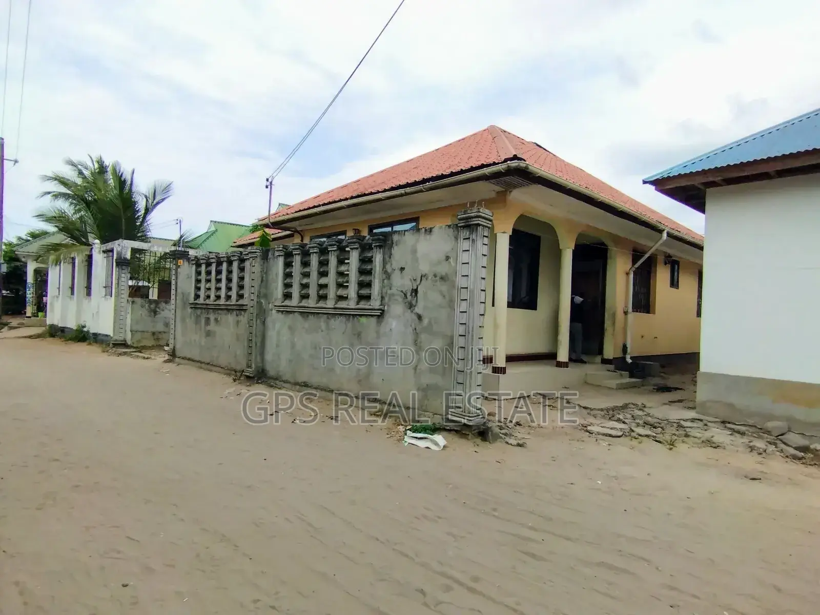 3bdrm House in Buza Karibu Na, Ilala for sale in Ilala