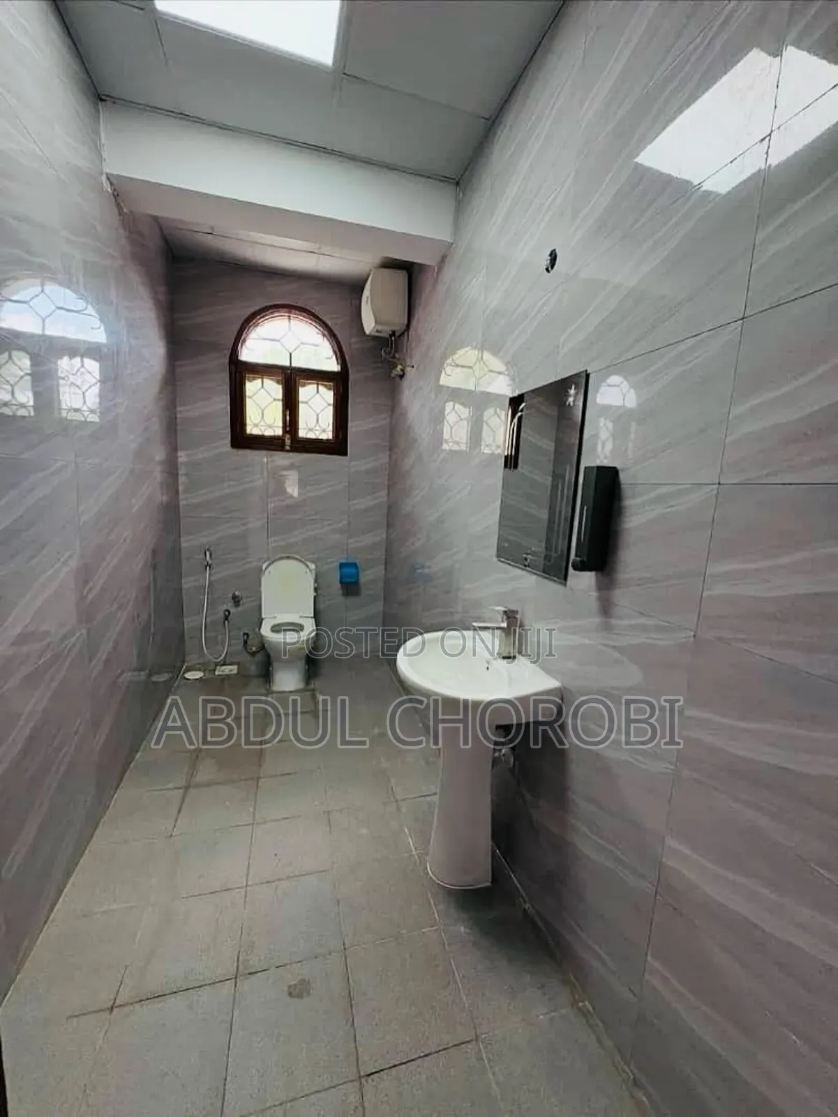 5bdrm Bungalow in Mbezi Beach for sale in Mbezi Beach