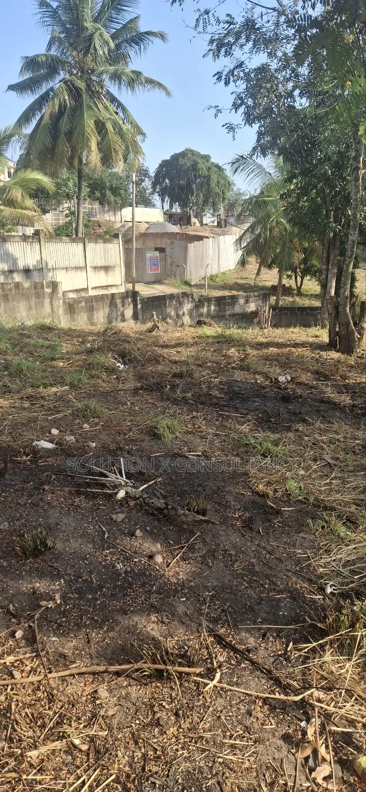 Kiwanja Kinauzwa Goba Kwa Lilian Karibu Na Kituo Cha Mafuta Total in Goba