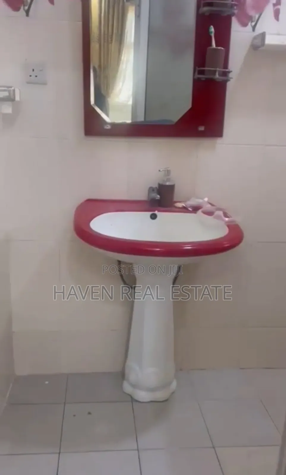 Furnished 3bdrm Apartment in Msasani for sale in Msasani