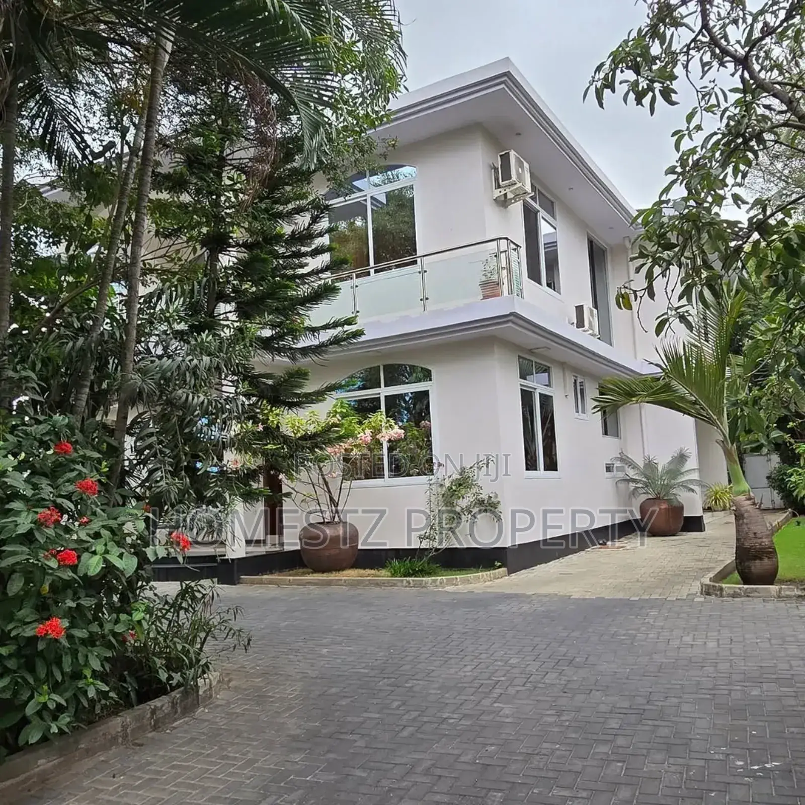 5bdrm House in Mikocheni, Kinondoni for sale in Kinondoni