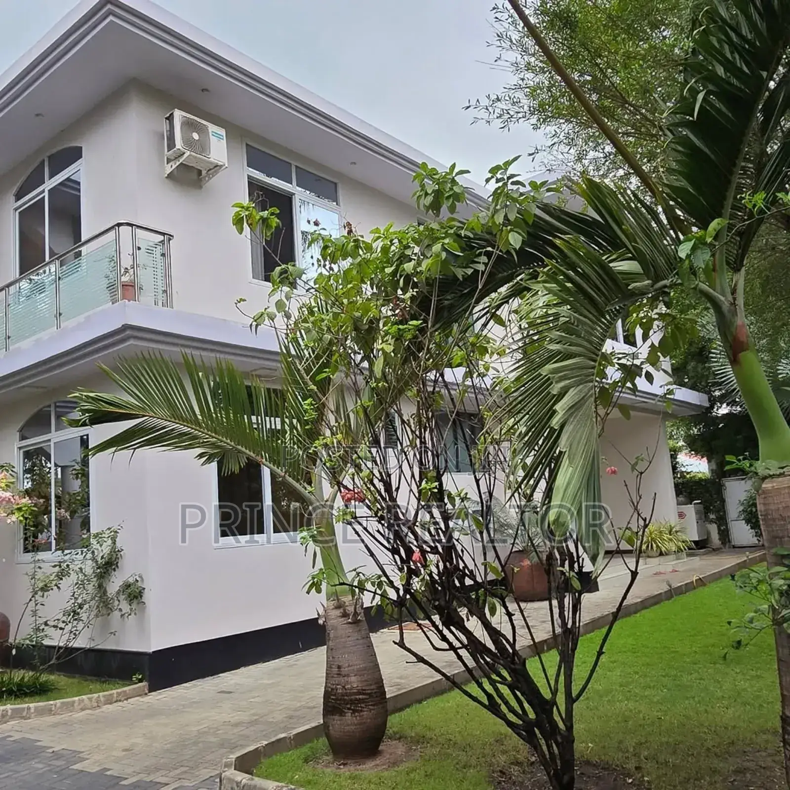 5bdrm House in Mikocheni, Kinondoni for sale in Kinondoni