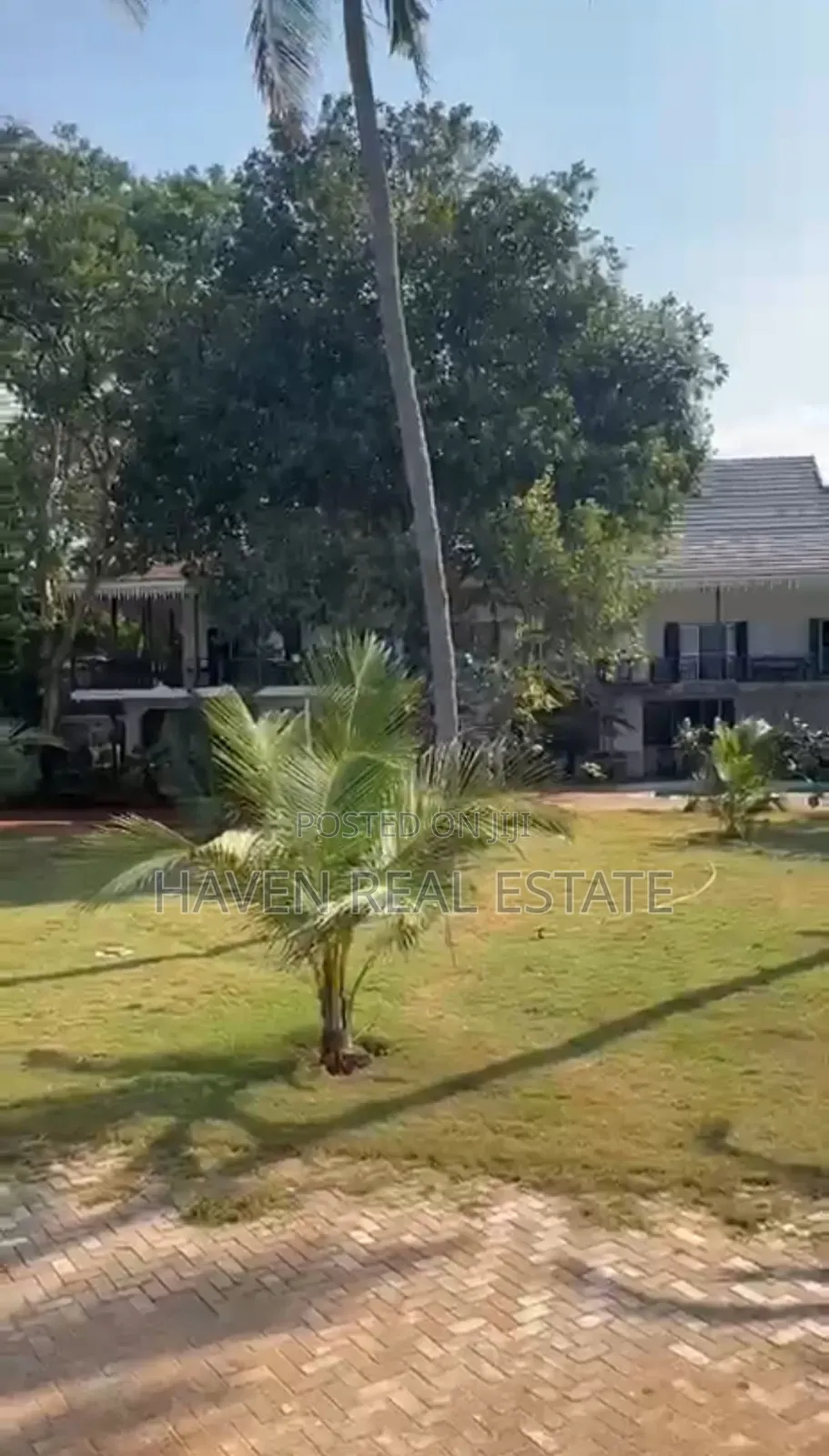 8bdrm House in Mbezi Beach for sale in Mbezi Beach